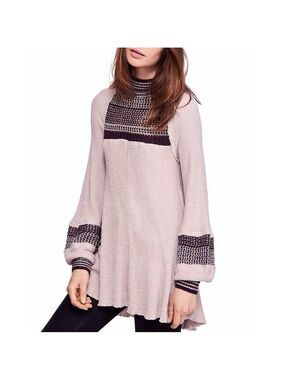 NWT Free People Snow Day Balloon Sleeve Sweater in Moon Sand Size XS